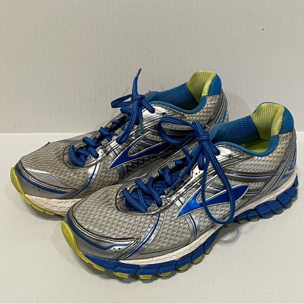 Brooks Adrenaline GTS 15 Running Shoes Women’s Size 8.5 Sneakers 1201741B179